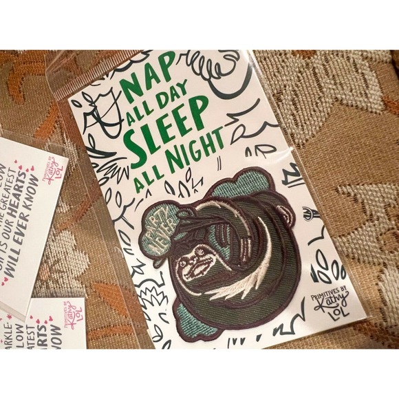 Lot of 19 Primitives by Kathy stick/iron on patches*firm price* - Picture 3 of 9